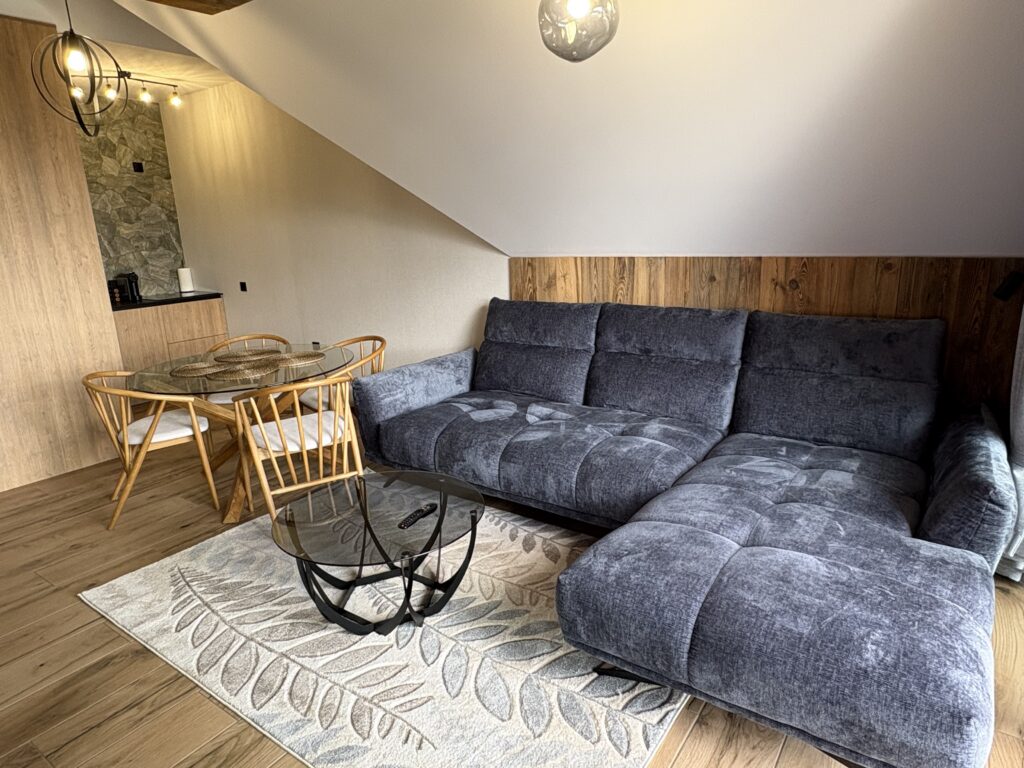 306 salon 4